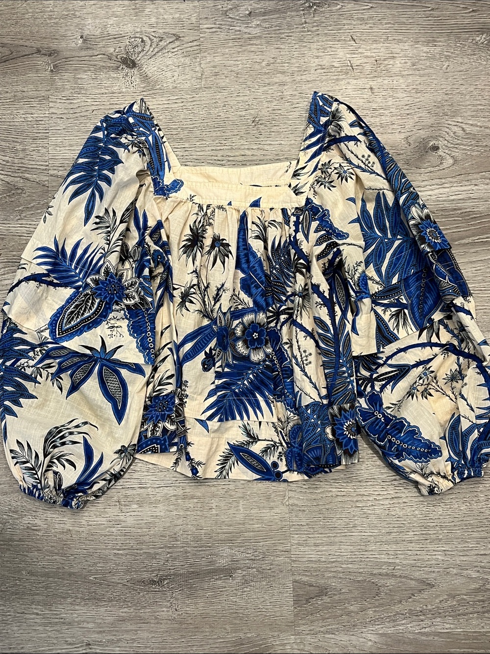Banana Republic Cream and Blue Floral Square Neck Puff Sleeve Blouse 100% Cotton